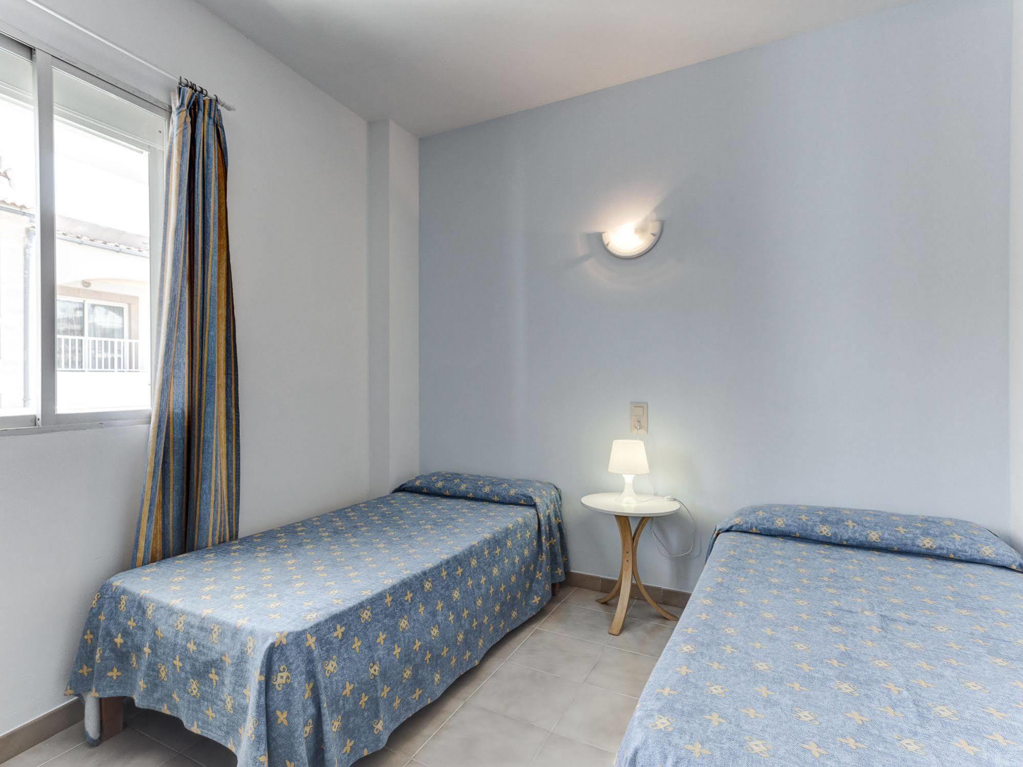 Apartamentos Lago Colonia de Sant Jordi Εξωτερικό φωτογραφία